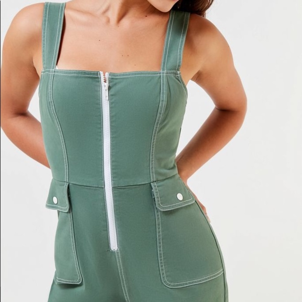New green jumpsuit from urban outfitters
